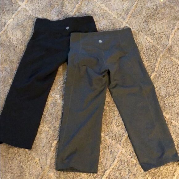 Athleta capris bundle of 2 S (#983) - Picture 2 of 5